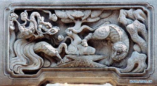Architectural sculptures preserved in Henan