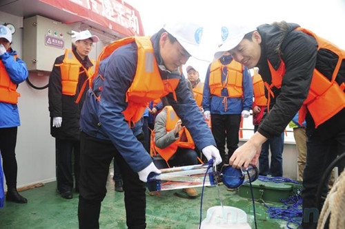 Diverted water flows from Xichuan to Beijing