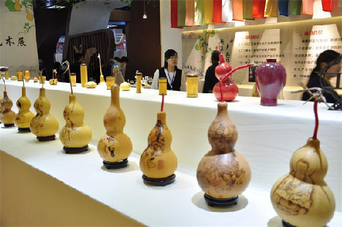 Nanyang elements shine at provincial cultural fair