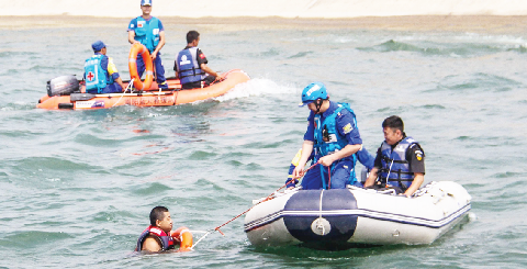 Nanyang Blue Sky Rescue Team conducts emergency drill