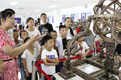 Ancient astronomical observation tools displayed in Nanyang